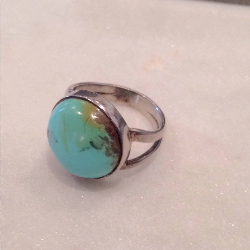 Silver and turquoise ring size 6